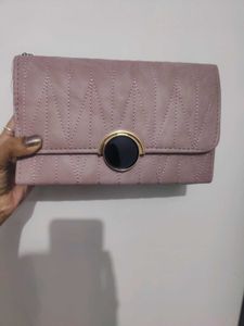 NEW IMPORTED PREMIUM QUALITY SLING BAG