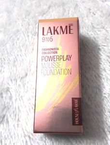 Lakme Mousse Foundation