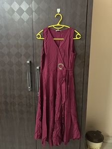 Chic Maroo Dress