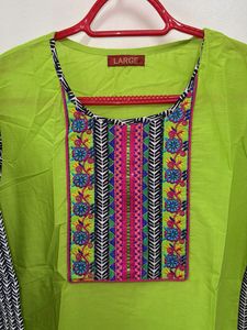 Green Embroidered Kurta
