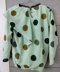 Women&#39;s Tops And Tunics
