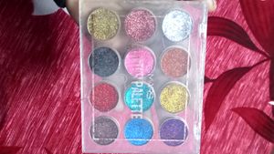 Mars Glitter Eyeshadow Palette 12 Shades