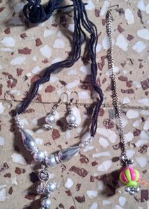 Necklace &amp; Earring Set