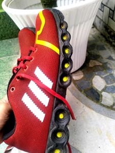 📍Red Sneakers📍