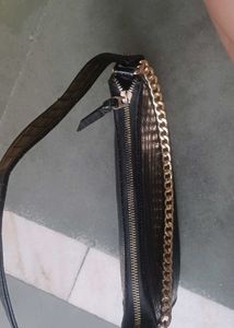 Black Chain Shoulder Bag