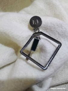 MANGOS BROOCH