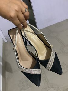 Shimmery Heels😍