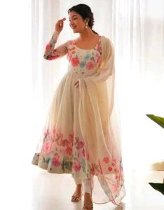 New Stayle Beautiful Women Gown Dress Inpoted Dres