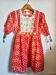 Cute Floral Top Small Size