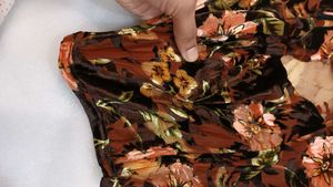 burnout velvet corset top 34 to 36