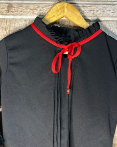 🖤♣️Elegant Black Top