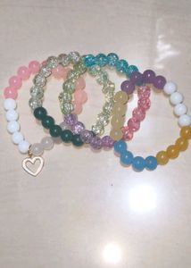 Beautiful High&#39; Quality Trendy Bracelets ✨🌸