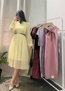 Elegant Yellow Pleated Midi Dress