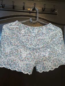 Floral Lace Cami Top With Shorts