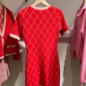 Chic Red Patterned Mini Dress