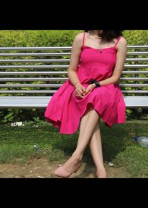 pink dress