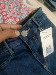 😍 Blue New Brand Skinny Jeans