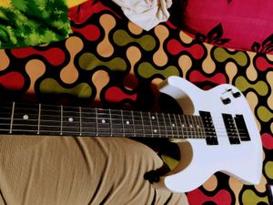 Jackson Dinky JS11 electric guitar
