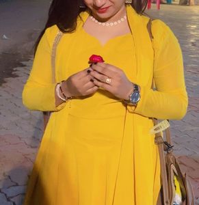 Elegant Yellow Kurta Set