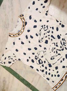 Off White T-shirt For Girl Or Women 36 Bust