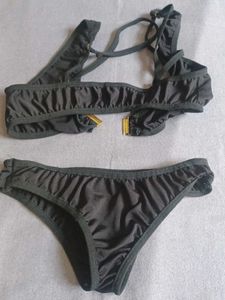 Urbanic Bikini Set