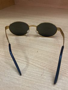 Black Golden Oval Sunglasses- Unisex