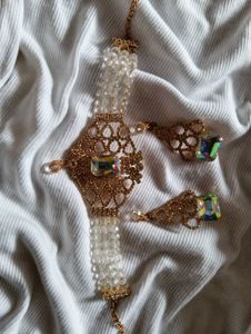 Elegant Beaded Choker💍🐚🪞