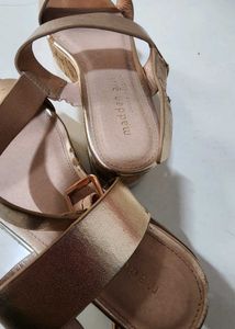 Steve madden gold Platform Sandals