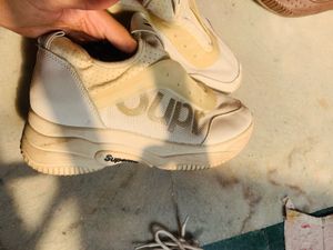 Off White Women Sneakers🌸🦋❤️