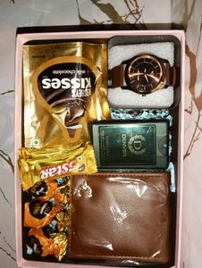 Gift Set For Mens : Watch, Wallet &amp; More