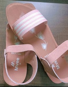 Price Drop 💥 Baby Pink Sandal (New)