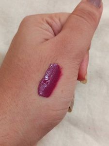 Huda Beauty Liquid Matte Lipstick