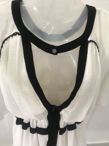 Chic White &amp; Black Mini Dress