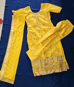 Yellow Embroidered Salwar Kameez