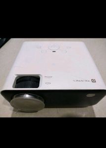 Portronics BEEM 200 Plus MultimediaLED Projector