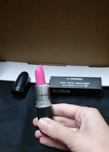 🆕️MAC LIPSTICK (SG)