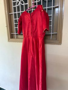 Red Hot Gown😍😍