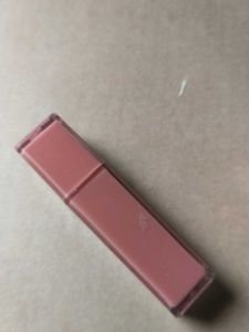Selling The Most Viral Kbeauty lilybyred Tint