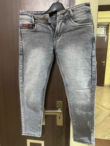 Levi's Slim Fit Jeans