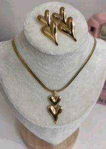 Heart Necklace & Earrings Set
