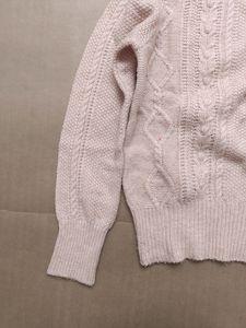 🎈Price Drop ☔ Nude Color Cable Knit Sweater