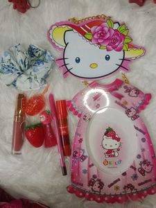 Hello Kitty Photo Frame With Lippies✨