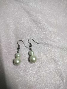 Pearl Hanging Earrings