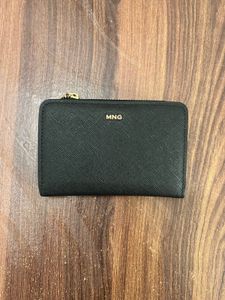 Two-fold Mango Purse
