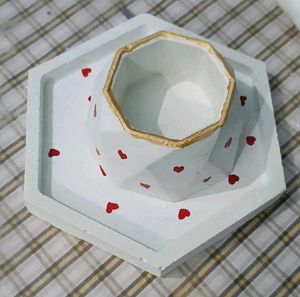 Heart Planter with Tray