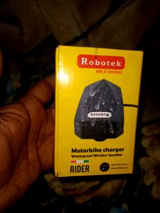 Roboteck B.t Speaker For Bike, Activa