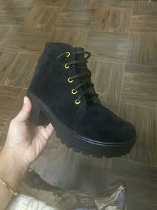 Black Boots