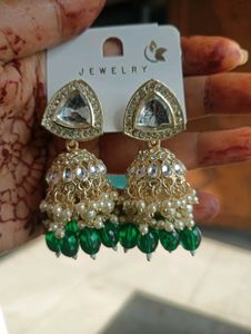 Jhumka Women