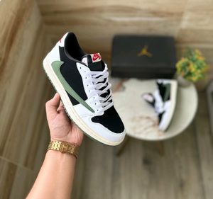 Jordan Retro 1 Travis Scott Noir