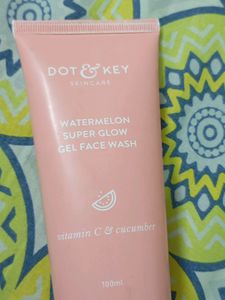 Dot And Key Watermelon Super Glow Gel Face Wash